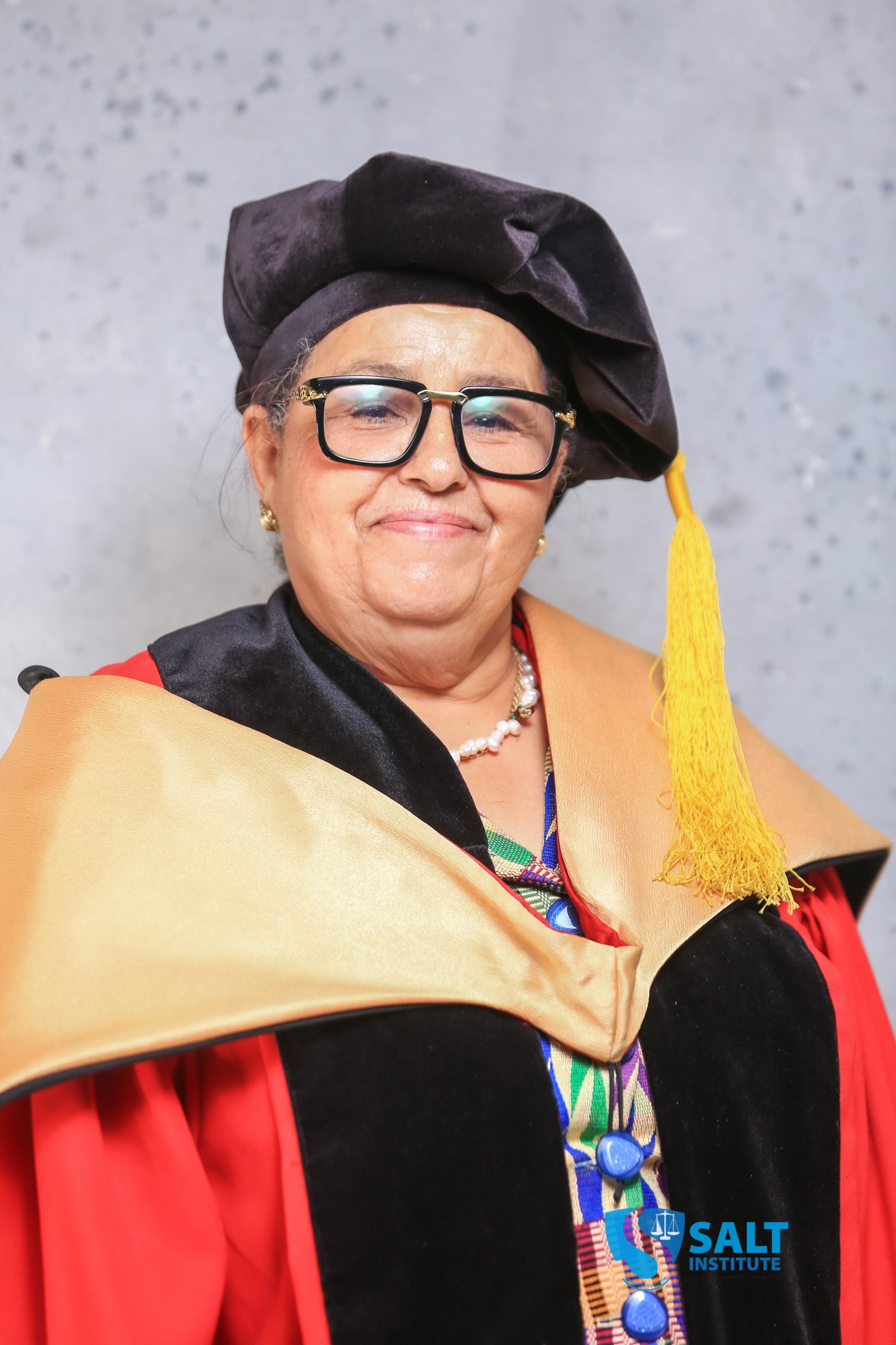 Dr. F. Alabo